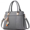 Ladies gorgeous handbags in 6 colours