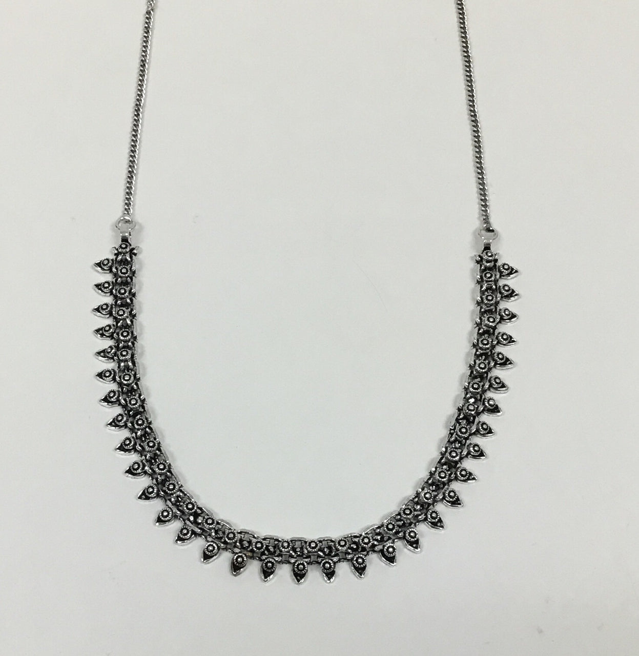 Golden and silver antique choker necklace for girls and women