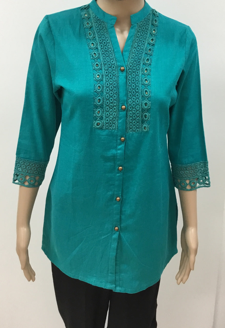 Pure cotton small top with embroidered boat neck in two colors